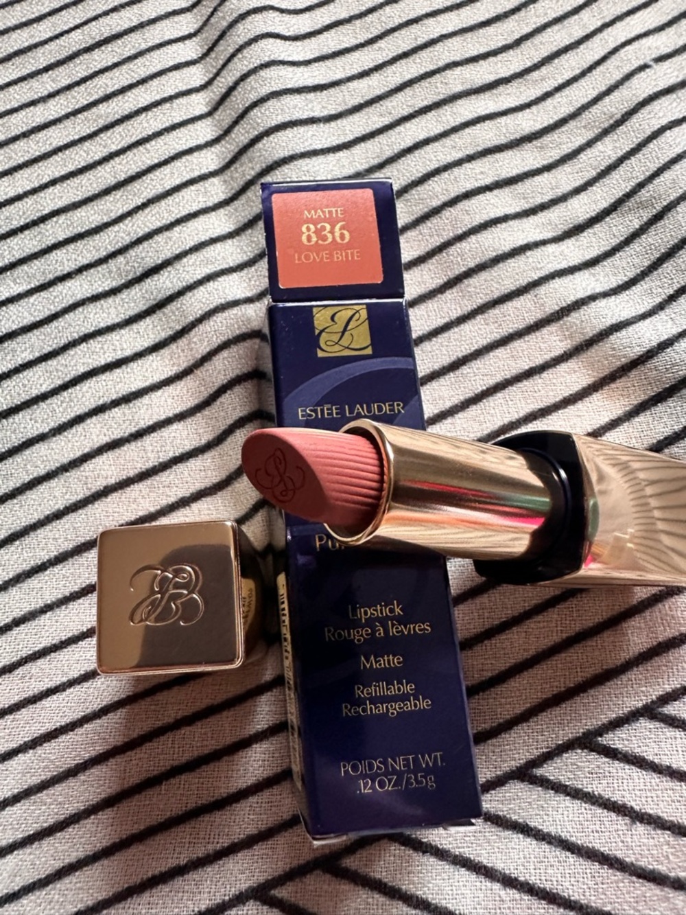Estée Lauder Pure Color Matte Lipstick - 836 Love Bite